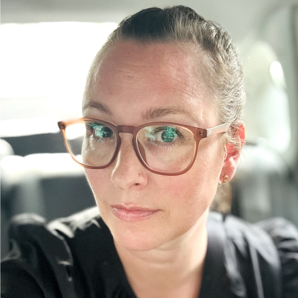 Meet your Posher, Erika